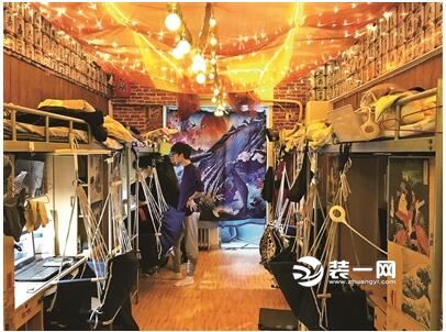 最魔幻大学宿舍被拆 大学生宿舍改造方案图片