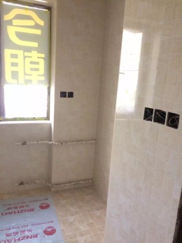 芳群园四区