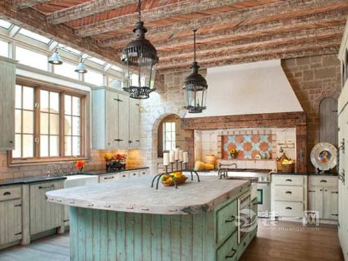 田园乡村风格装修效果图 开放式厨房设计魅力十足